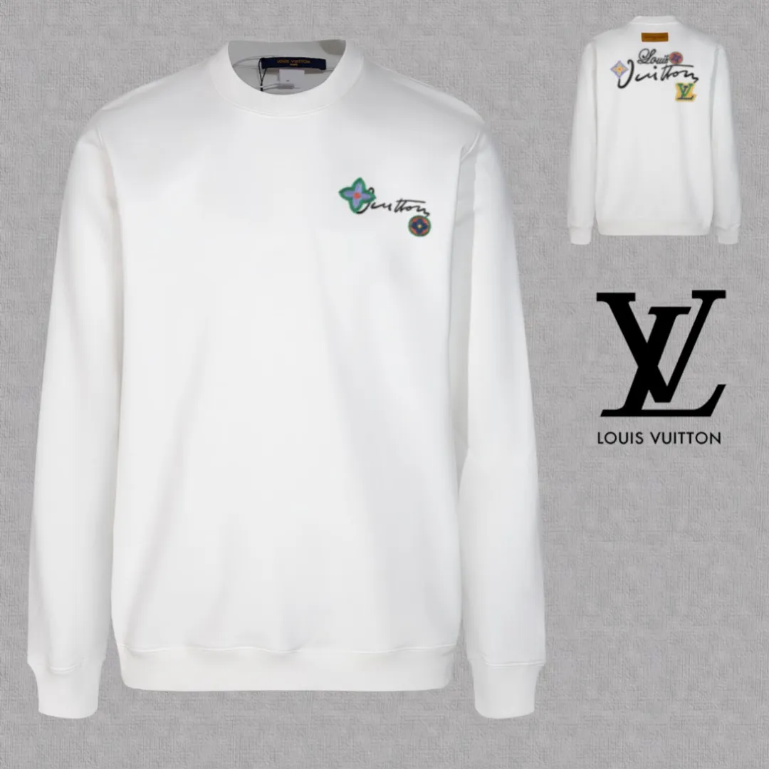 🅿️250 hot style on the shelves🔥❗ 💫〖Louis Vuitton LV〗 Fashionable round neck sweatshirt, casually matched with various styles, it is perfectly handsome😎The whole dress is made of double waistcoats, which makes the whole dress more three-dimensional. Not ordinary factories can do such fine work. The 2025 spring style counters are on sale, exquisite round neck terry sweatshirt, high-end double-strand pure cotton Customized drawstring ribs are dyed in the same vat and are complete with three standards. The chest craftsmanship adopts a simple and elegant pattern on the chest, which is easy to control for any age group! Fit and comfortable! Customized thickened 440g terry sweatshirt fabric, soft and comfortable to the touch, with a three-dimensional shape! 🙌🏻 It’s also very breathable, so it’s a versatile style that can be worn with any outfit! ✔Color: Black White Apricot Size: S M L XL 2XL